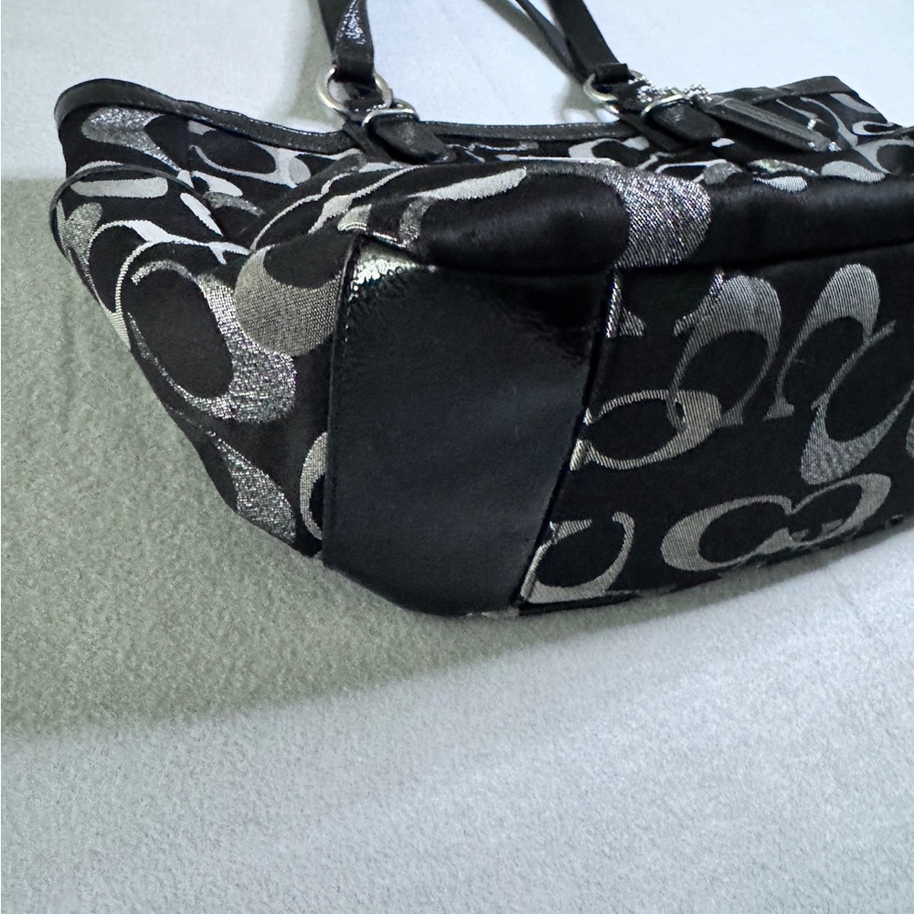 Coach Women's Metallic Silver Black SoHo Signature Shoulder Bag Tote F19664 Y2K - Picture 5 of 16
